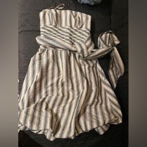 Junior BCBG size 4 tube dress, short, stripped, worn twice
